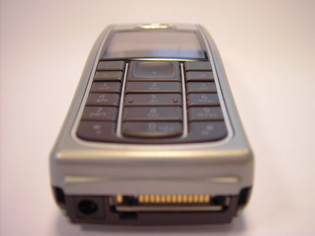 Nokia’s first 5G phone will star in the upcoming Bond film ‘No Time to Die’