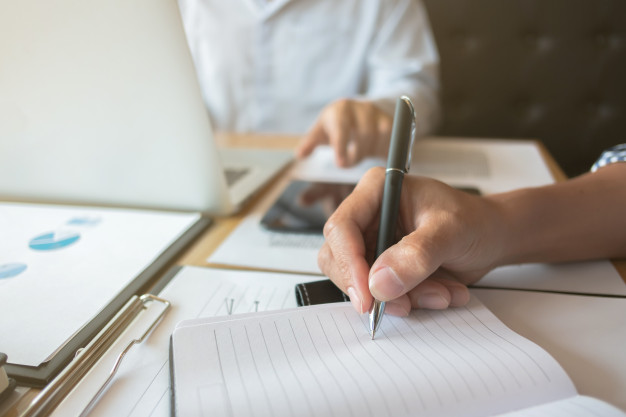 Steps to Choose Veteran Dissertation Editing Services